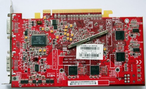 PCIe-Grafikkarte von unten