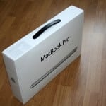 Macbook Paket Back-Ansicht