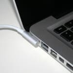 Macbook Pro Power-Adapter Anschluss (magnetisch)